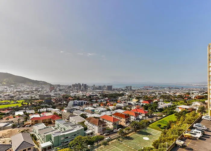 Table Mountain Retreat, Hike, Sea And City Views
