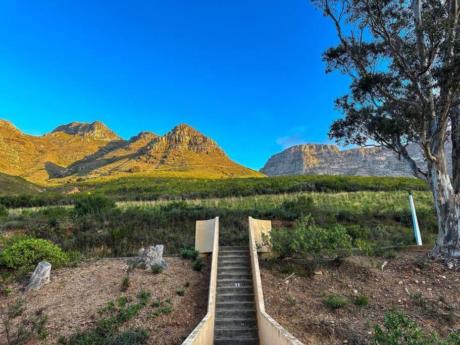 Table Mountain Retreat, Hike, Sea And Views