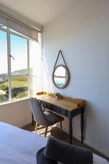 Table Mountain Retreat, Hike, Sea And Views Apartment Cape Town